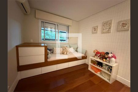 Apartamento à venda com 3 quartos, 208m² em Alto da Boa Vista, São Paulo