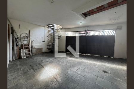 Garagem 2 de casa à venda com 3 quartos, 280m² em Vila Osasco, Osasco