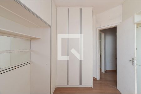 Quarto 1 de apartamento para alugar com 2 quartos, 80m² em Vila Bom Retiro, Belo Horizonte