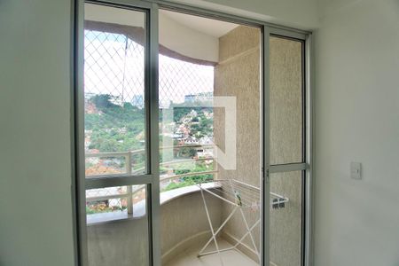 Sala - Varanda de apartamento para alugar com 3 quartos, 77m² em Estoril, Belo Horizonte