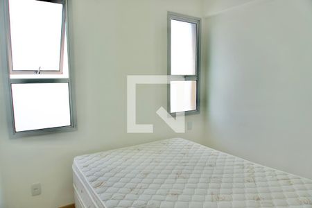 Suíte de apartamento para alugar com 3 quartos, 77m² em Estoril, Belo Horizonte