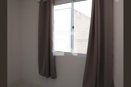 Quarto 2 de apartamento para alugar com 2 quartos, 46m² em Jardim Caravelas, Goiânia