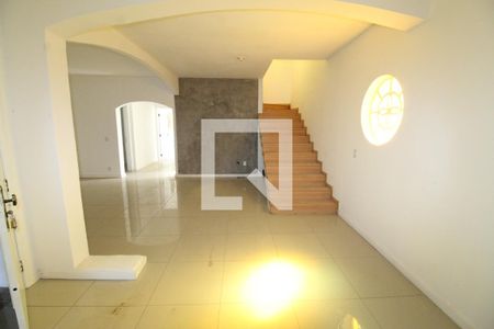 Sala de casa para alugar com 5 quartos, 210m² em Monte Castelo, São José dos Campos