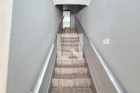 corredor de casa para alugar com 2 quartos, 70m² em Vila das Valsas, São Bernardo do Campo