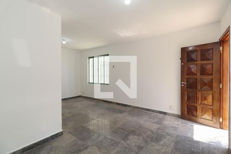 Sala de casa à venda com 3 quartos, 250m² em Sumaré, São Paulo