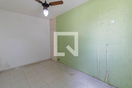 Quarto 1 de apartamento para alugar com 2 quartos, 60m² em Jardim Cocaia, Guarulhos
