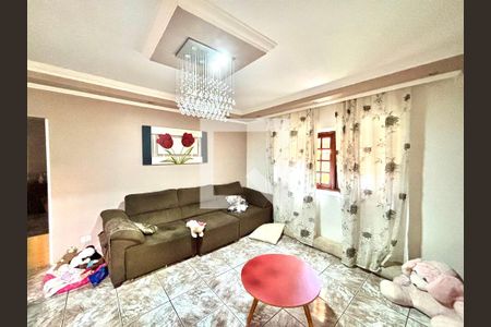 Sala de casa à venda com 4 quartos, 380m² em Vila Guilhermina, São Paulo