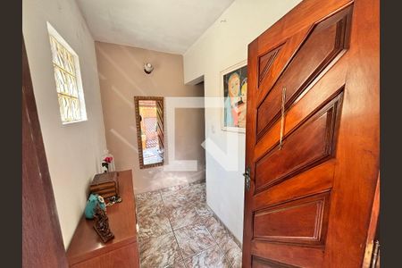 Entrada de casa à venda com 4 quartos, 380m² em Vila Guilhermina, São Paulo
