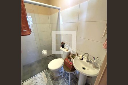 Banheiro de casa à venda com 5 quartos, 232m² em Cidade Universitária, Campinas