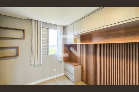Quarto 2 de apartamento para alugar com 2 quartos, 58m² em Cidade das Flores, Osasco