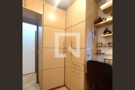 Quarto de apartamento à venda com 3 quartos, 70m² em Vila Andrade, São Paulo