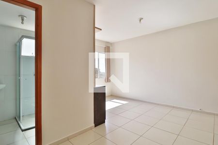 Sala de apartamento para alugar com 2 quartos, 45m² em Jardim Ipanema, Uberlândia