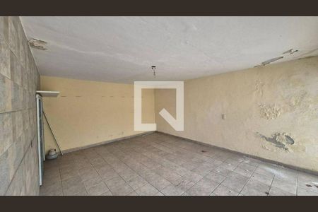 Casa à venda com 3 quartos, 147m² em Jardim Odete, São Paulo