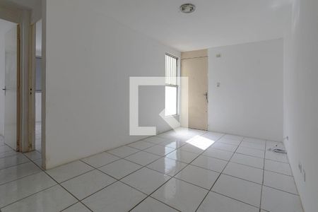 Sala de apartamento para alugar com 2 quartos, 50m² em Jardim Marica, Mogi das Cruzes