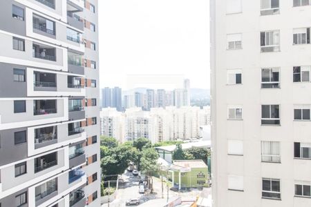 Vista da Sala de apartamento para alugar com 1 quarto, 41m² em Jardim Tupanci, Barueri