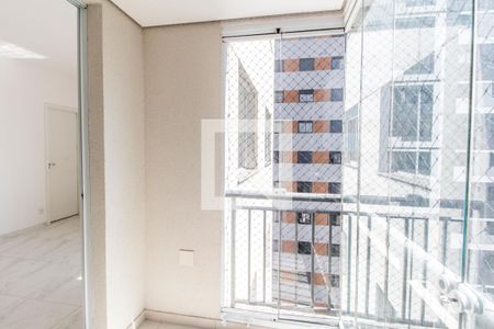 Varanda de apartamento para alugar com 1 quarto, 41m² em Jardim Tupanci, Barueri