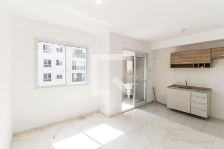 Sala  de apartamento para alugar com 1 quarto, 41m² em Jardim Tupanci, Barueri