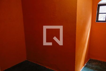 Closet do quarto 1 de casa para alugar com 1 quarto, 100m² em Jardim Boa Vista (zona Oeste), Osasco