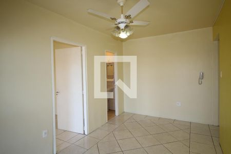 Sala de apartamento para alugar com 1 quarto, 45m² em Humaitá, Porto Alegre