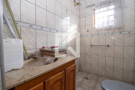 Banheiro de casa à venda com 4 quartos, 350m² em Vila Rio Branco, São Paulo