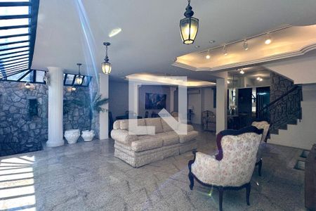 Casa para alugar com 4 quartos, 280m² em Copacabana, Rio de Janeiro