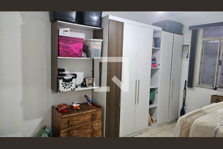 Quarto de casa à venda com 4 quartos, 167m² em Vicente de Carvalho, Rio de Janeiro