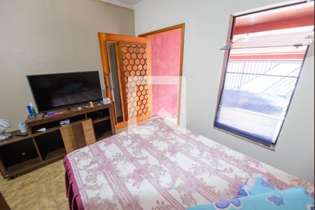 Quarto de casa para alugar com 1 quarto, 75m² em Parque Sao Luis, Taubaté
