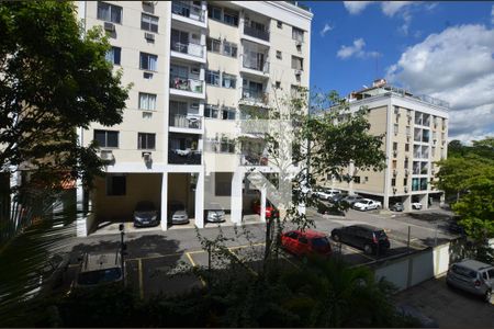 Vista da Varanda de apartamento para alugar com 3 quartos, 68m² em Jardim Sulacap, Rio de Janeiro