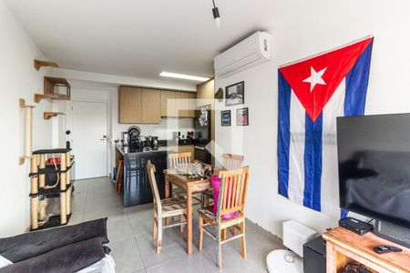 Sala de apartamento à venda com 2 quartos, 68m² em Santa Ifigênia, São Paulo