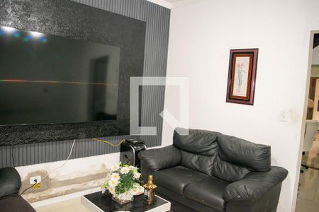 Casa à venda com 2 quartos, 170m² em Parque São Jorge, São Paulo