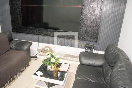 Casa à venda com 2 quartos, 170m² em Parque São Jorge, São Paulo