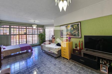 Sala de TV de casa para alugar com 5 quartos, 279m² em Jardim Leonor, Campinas