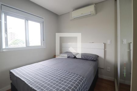 Quarto 1 suíte de apartamento para alugar com 2 quartos, 57m² em Vila Curuçá, Santo André
