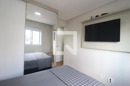 Quarto 1 suíte de apartamento para alugar com 2 quartos, 57m² em Vila Curuçá, Santo André