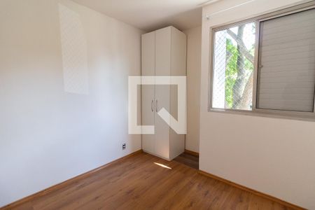 Quarto 2 de apartamento para alugar com 2 quartos, 58m² em Jardim Jussara, São Paulo