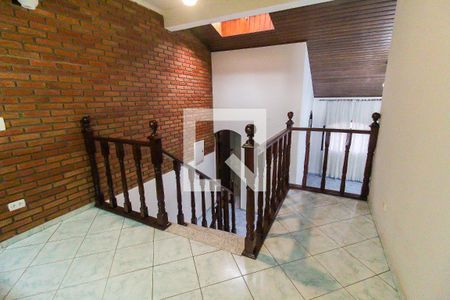 Hall de casa para alugar com 5 quartos, 322m² em Jardim Pedro José Nunes, São Paulo