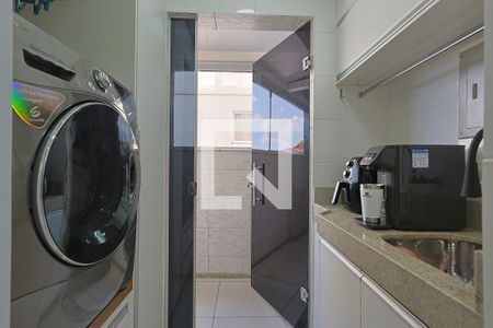Apartamento à venda com 3 quartos, 102m² em Fernão Dias, Belo Horizonte