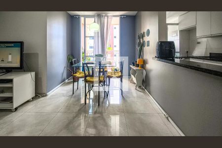 Sala de apartamento para alugar com 2 quartos, 64m² em Jardim Prudência, São Paulo