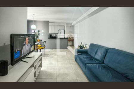 Sala de apartamento para alugar com 2 quartos, 64m² em Jardim Prudência, São Paulo