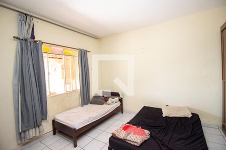Quarto Suíte de casa à venda com 4 quartos, 360m² em Industrial, Contagem
