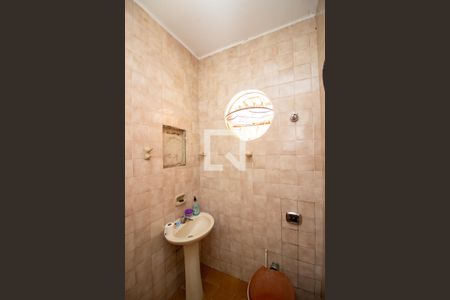 Banheiro da Suíte de casa à venda com 4 quartos, 360m² em Industrial, Contagem