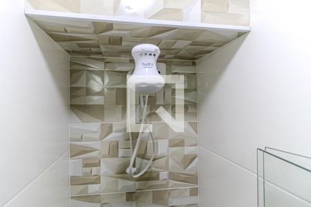 Banheiro de kitnet/studio à venda com 1 quarto, 25m² em Santa Ifigênia, São Paulo