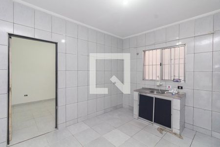 Cozinha de casa para alugar com 1 quarto, 38m² em Jardim Helena, São Paulo