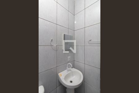 Banheiro de casa para alugar com 1 quarto, 38m² em Jardim Helena, São Paulo