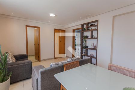 Sala de apartamento à venda com 4 quartos, 114m² em União, Belo Horizonte