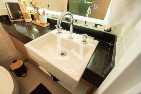 Banheiro de kitnet/studio para alugar com 1 quarto, 21m² em Vila Clementino, São Paulo