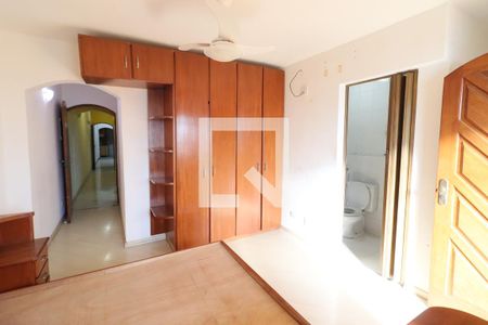 Suíte 1 de casa para alugar com 5 quartos, 311m² em Jardim das Flores, Osasco
