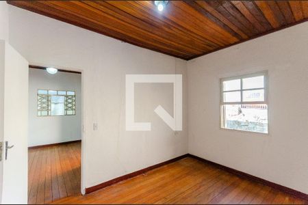 Quarto 1 de casa para alugar com 2 quartos, 80m² em Vila Boacava, São Paulo