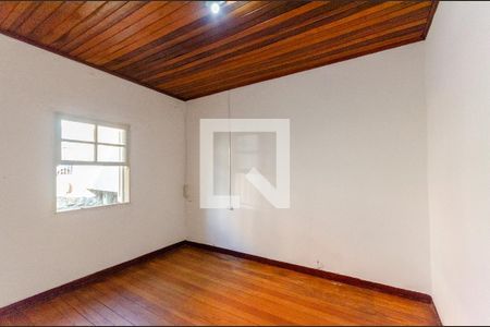Quarto 1 de casa para alugar com 2 quartos, 80m² em Vila Boacava, São Paulo
