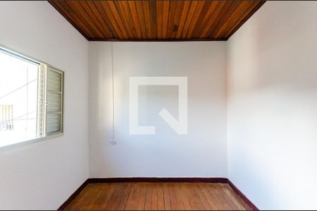 Quarto 2 de casa para alugar com 2 quartos, 80m² em Vila Boacava, São Paulo